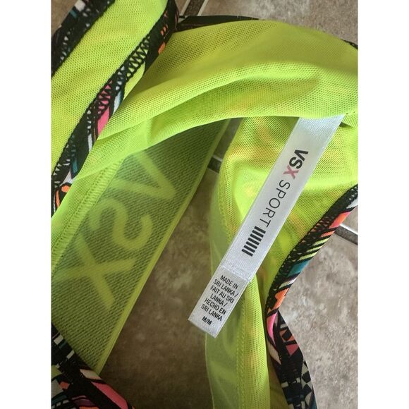 VSX Victoria Secret M Bundle Of 2 Printed Sports Bra Light Support - Picture 3 of 3